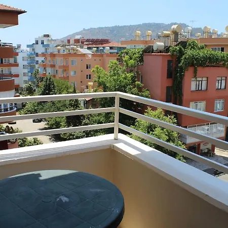 Diamond ألانيا