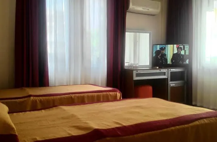 Hotel Diamond 3*