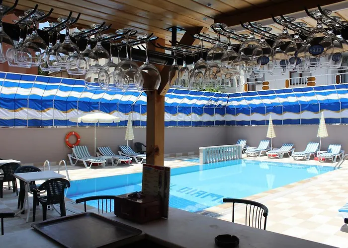 Diamond Hotel 3*