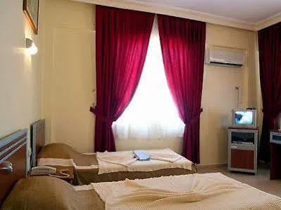 Otel Diamond 3*